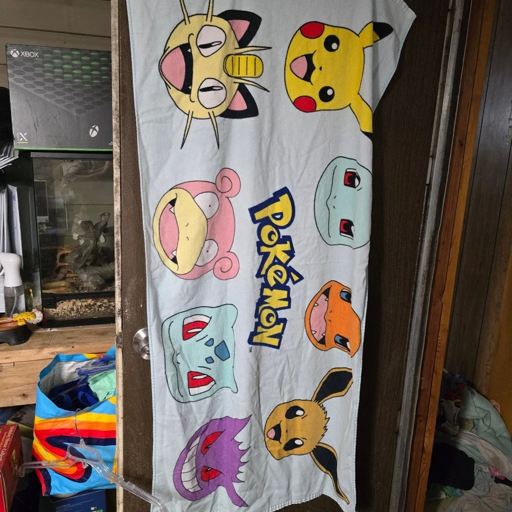 Pokemon Beach Towel Pikachu Eevee Gengar Charmander Blue Cotton 2018 Nintendo